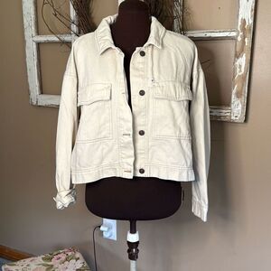 Abercrombie and Fitch utility trucker jacket womens size XL cream color distress